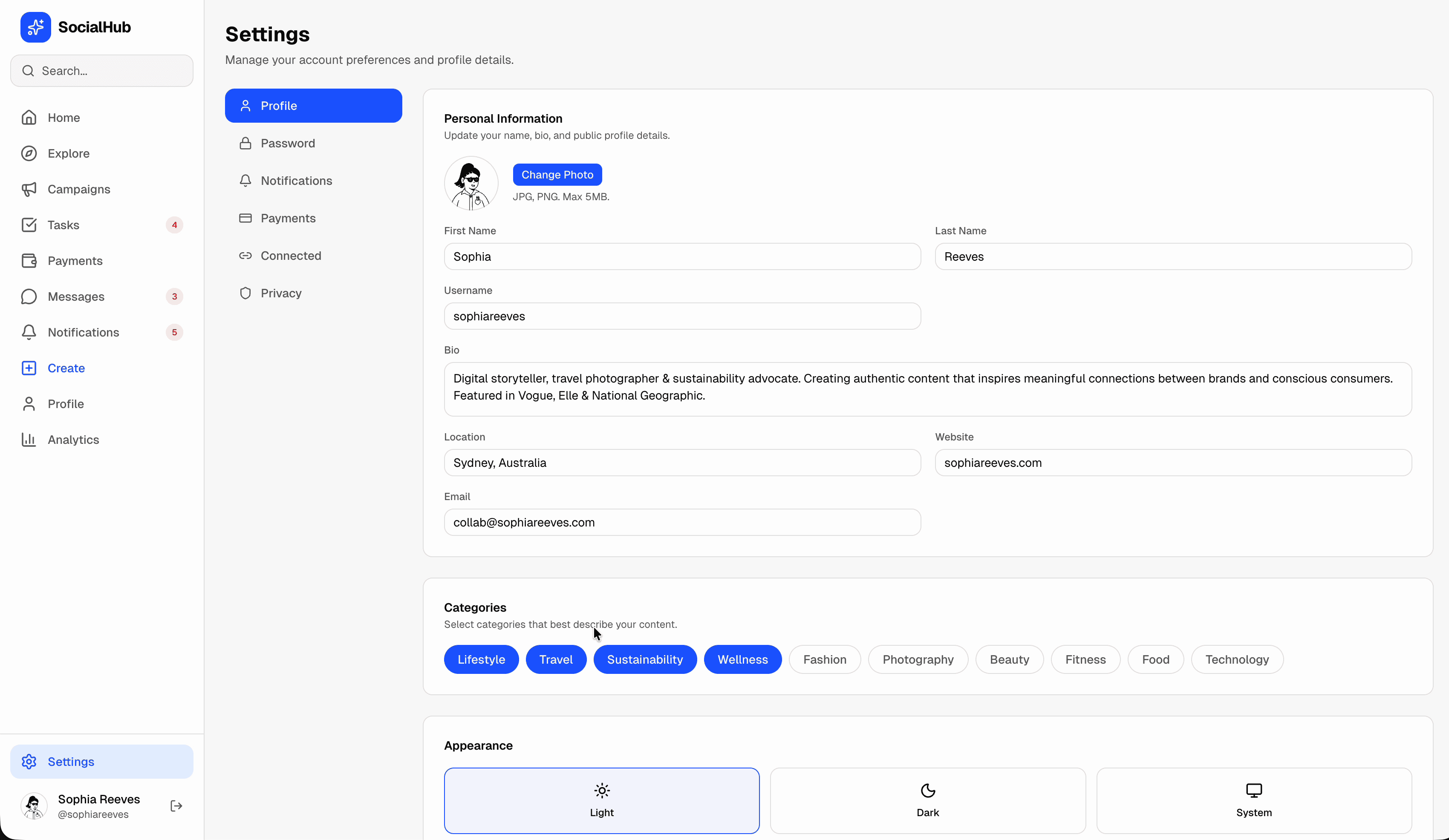 SocialHub settings — profile, categories, appearance with light/dark/system theme