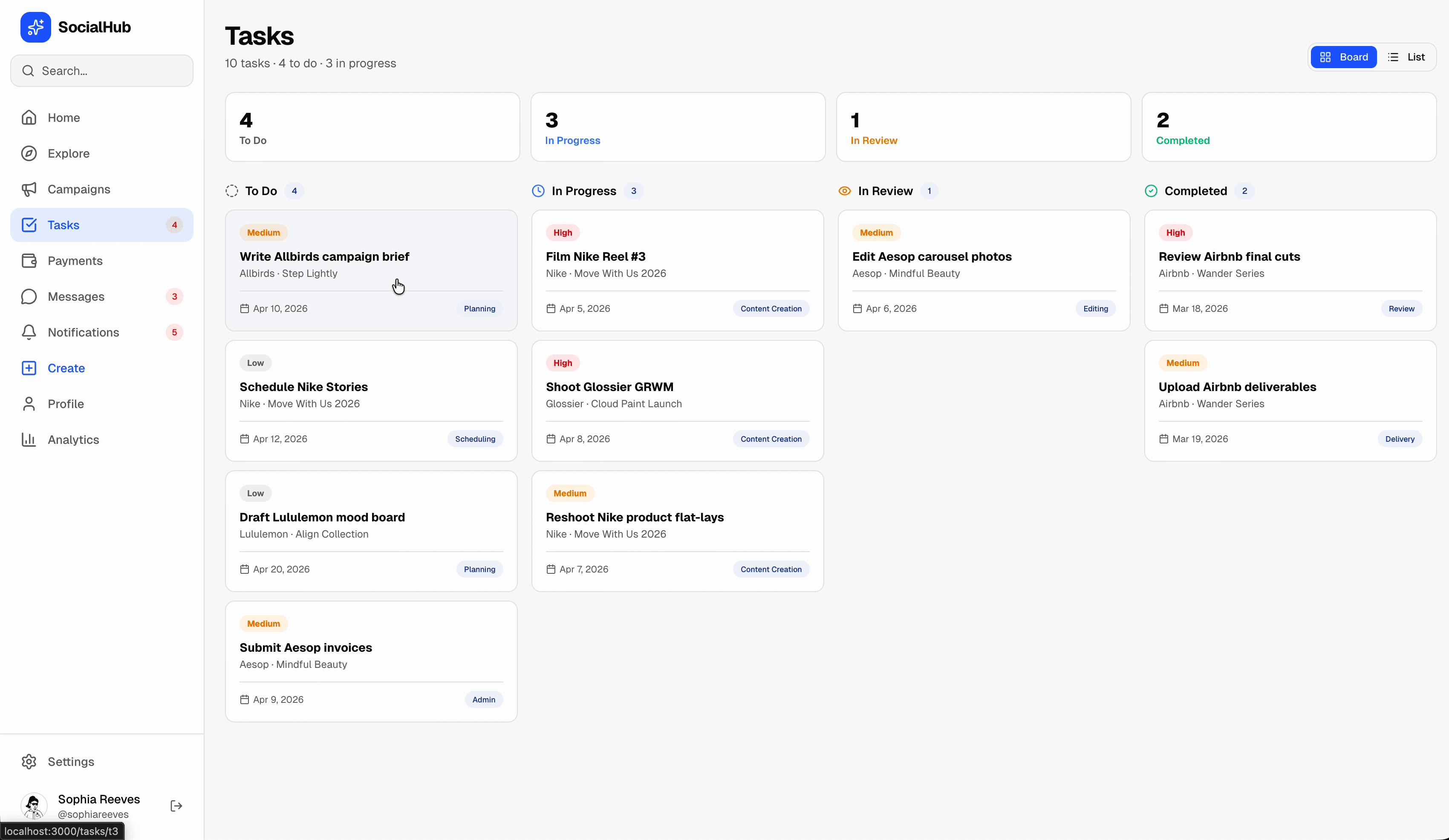 SocialHub tasks — Kanban board with To Do, In Progress, In Review, Completed columns